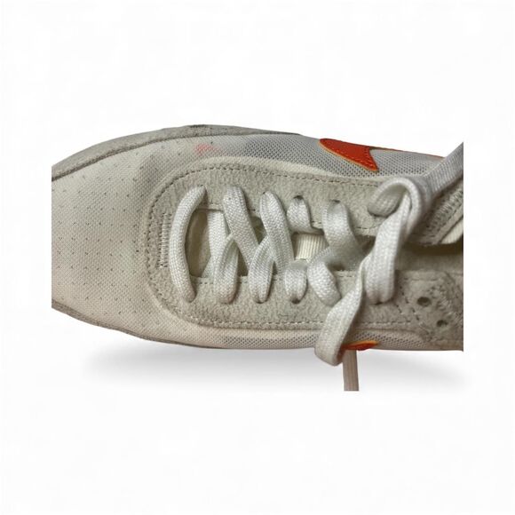 Nike Women's White and Cream Trainers size 8.5 - Picture 4 of 5